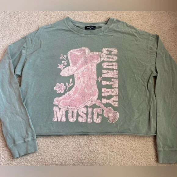 Long Sleeve Cropped Country Music Graphic Tee - Picture 1 of 5